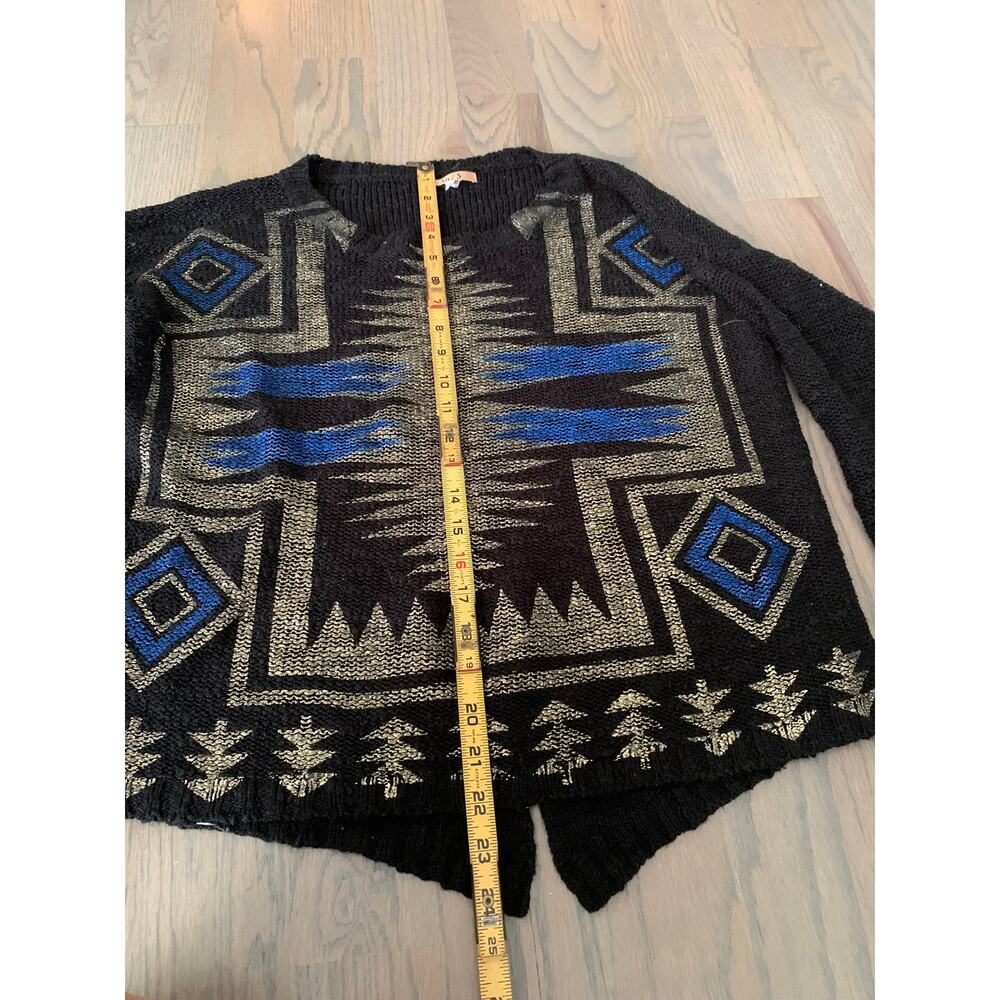 Abstract Design Sweater, 36 Point 5, Pullover, Large Cross, Geometric Pattern, - Picture 7 of 9